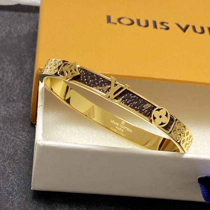 Louis Vuitton Luxury Womens Bracelet
