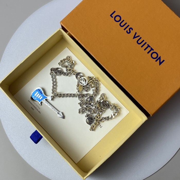 Louis Vuitton Luxury Men Womens Necklace