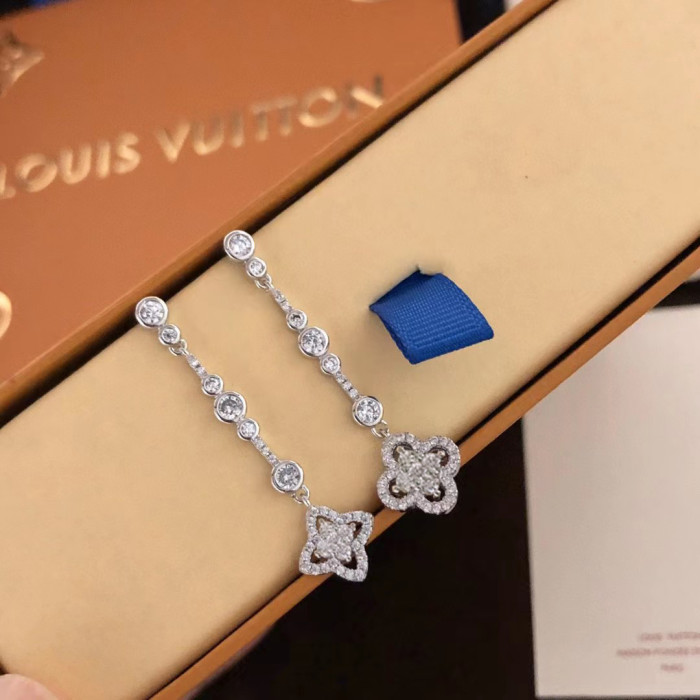 Louis Vuitton Luxury Womens Earrings