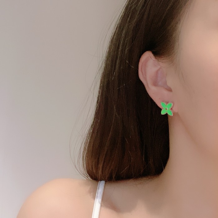 Louis Vuitton Luxury Womens Earrings