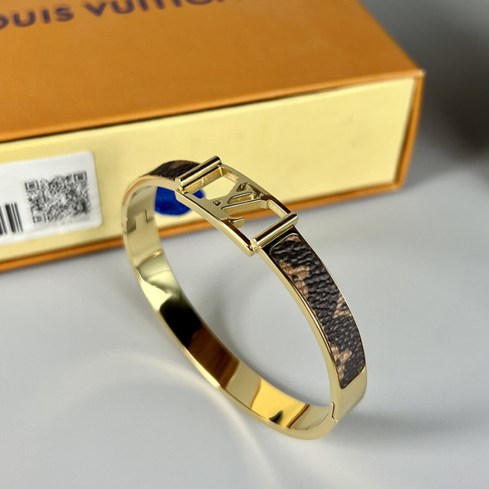 Louis Vuitton Luxury Womens Bracelet