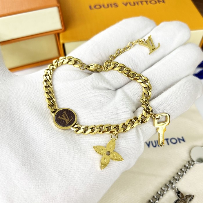 Louis Vuitton Luxury Men Womens Bracelet XB551