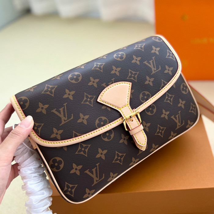 Louis Vuitton Womens Bags Shoulder Bags Luxury Brand Louis Vuitton Sologne Shoulder Bag M42250 with Original Box Monogram Canvas
