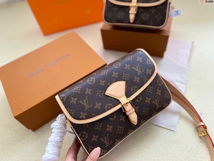 Louis Vuitton Womens Bags Shoulder Bags Luxury Brand Louis Vuitton Sologne Shoulder Bag M42250 with Original Box Monogram Canvas