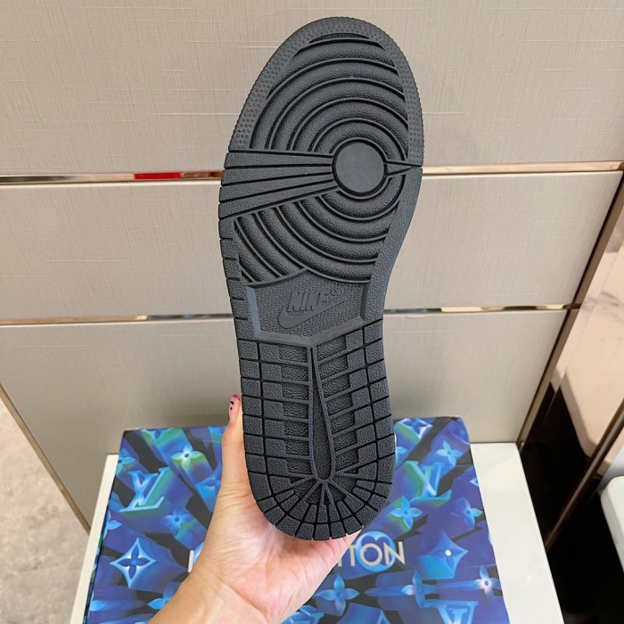 Louis Vuitton NIKE Men Shoes Fashion Sneakers Design Luxury Brand LVXNIKE Air Jordan Sneakers with Original Box