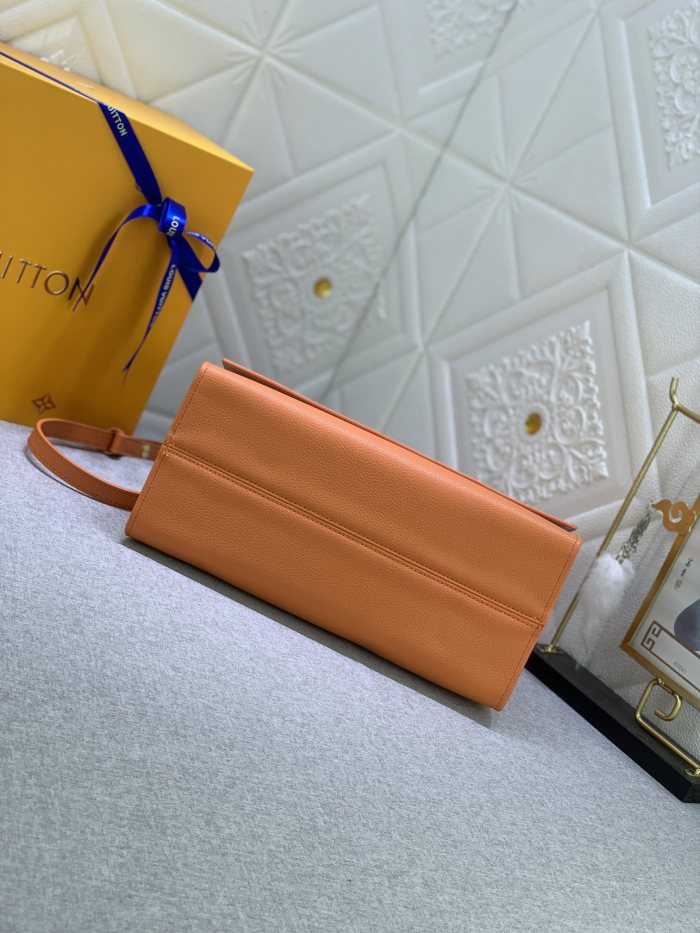 Louis Vuitton Womens Bags Shoulder Messenger Bags Luxury Brand TWIST ONE HANDLE PM M57214 with Original Box Taurillon leather