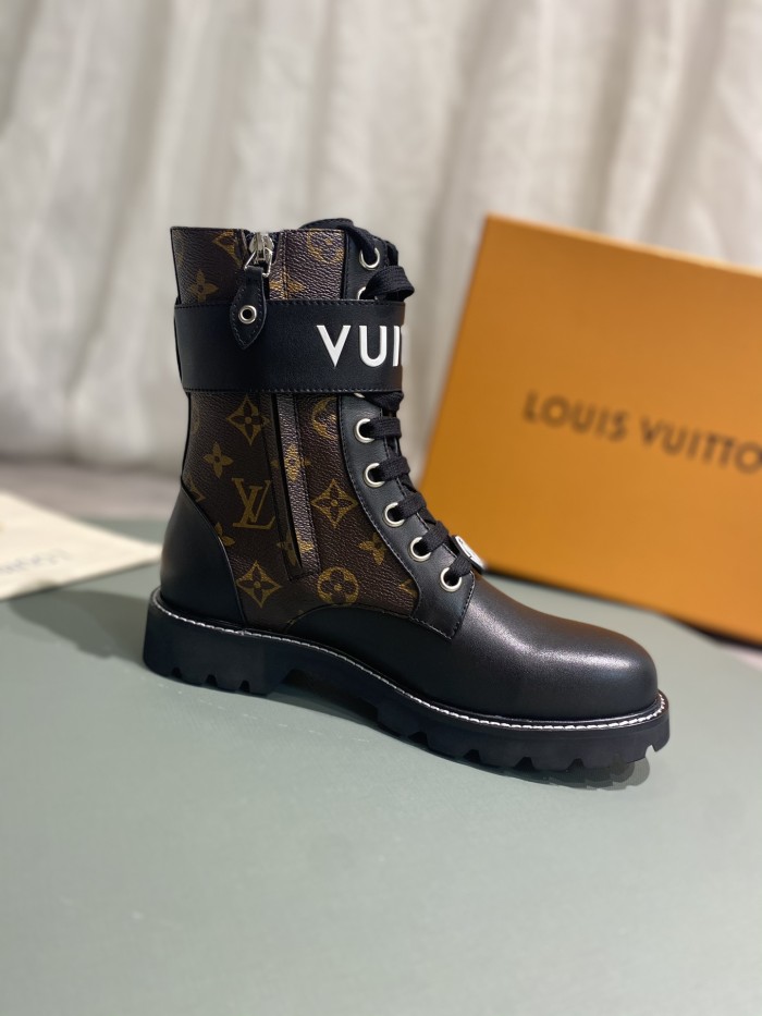 Louis Vuitton Women Shoes Boots Luxury Brand TERRITORY FLAT RANGER with Original Box 1A9HAI