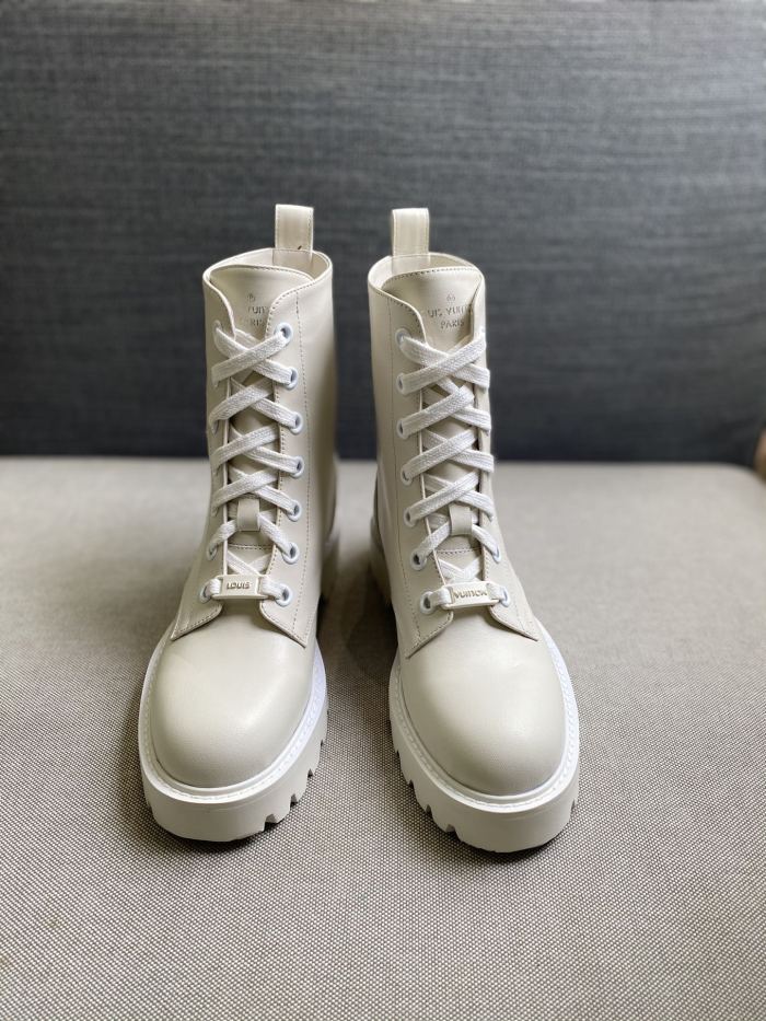 Louis Vuitton Women Shoes Boots Luxury Brand TERRITORY FLAT RANGER with Original Box 1A94Q5