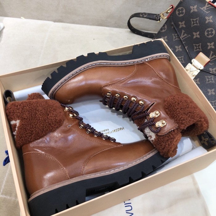 Louis Vuitton Women Shoes Boots Luxury Brand TERRITORY FLAT RANGER with Original Box 1A9HAI
