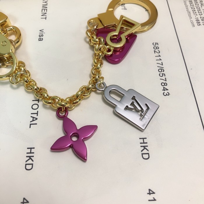 Louis Vuitton Love Lock Heart and Keys chain bag charm and key holder M67437 with Original Box