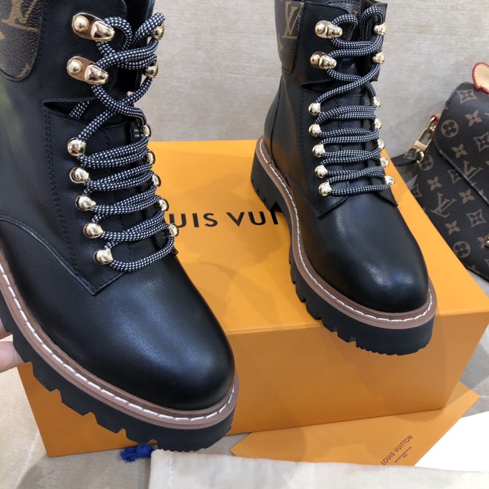 Louis Vuitton Women Shoes Boots Luxury Brand TERRITORY FLAT RANGER with Original Box 1A9HAI