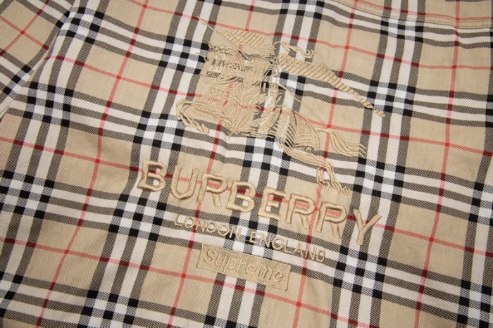 Burberry x Supreme Men Womens Coat Luxury Brand Mens Jacket Top Quality B989