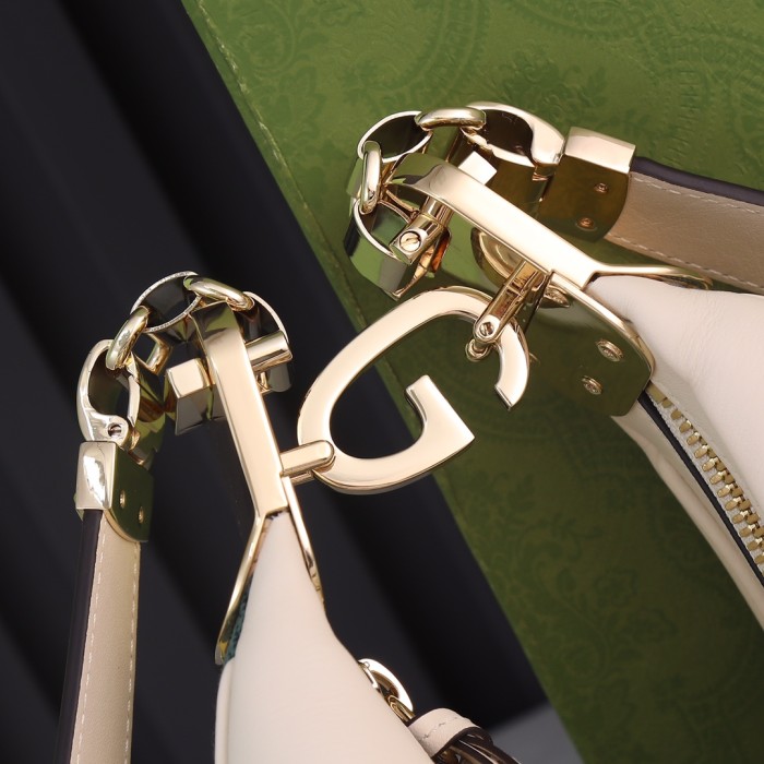 Gucci Womens Bags Shoulder Messenger Bag Luxury Brand Gucci Attache small shoulder bag in white leather with Original Box 699409 UXWBG 9109