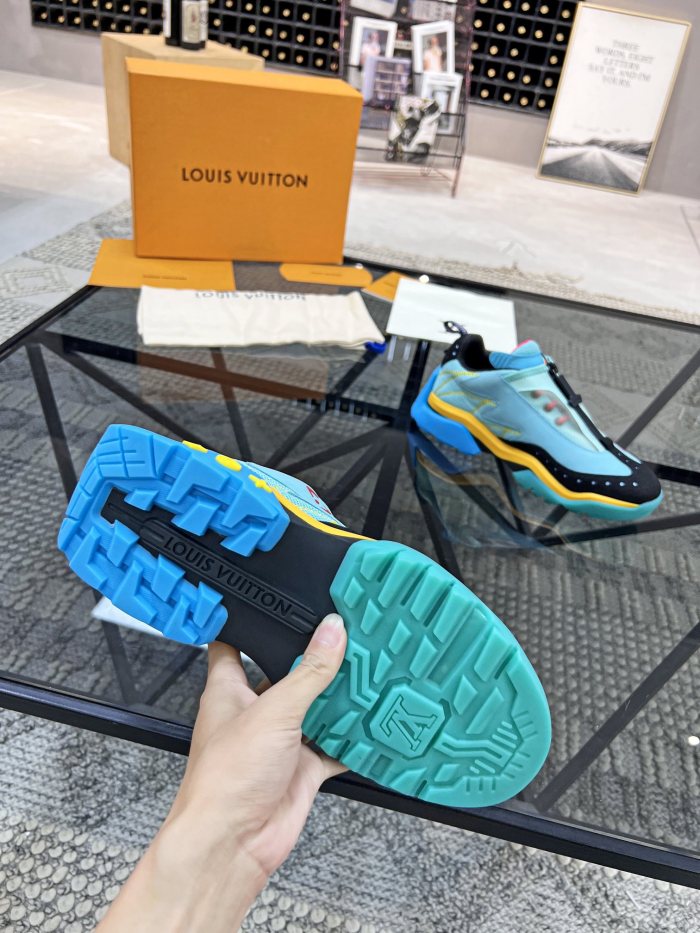 Louis Vuitton Men Shoes Fashion Sneakers Luxury Brand Mens LV RUNNER TATIC SNEAKER with Original Box 1A9UOJ