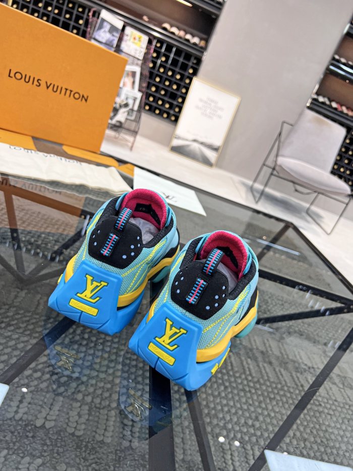 Louis Vuitton Men Shoes Fashion Sneakers Luxury Brand Mens LV RUNNER TATIC SNEAKER with Original Box 1A9UOJ