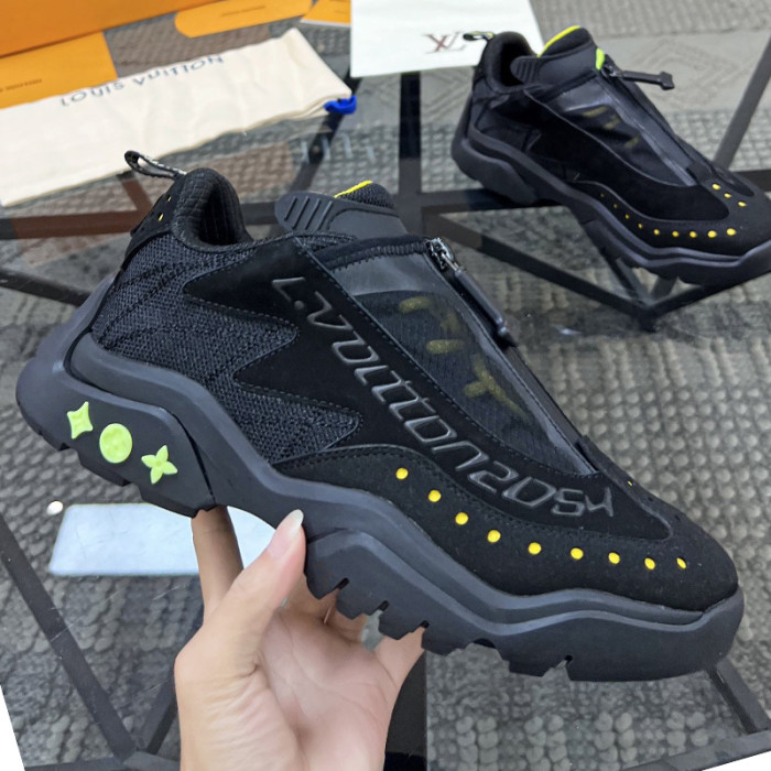 Louis Vuitton Men Shoes Fashion Sneakers Luxury Brand Mens LV RUNNER TATIC SNEAKER with Original Box 1A9UOJ
