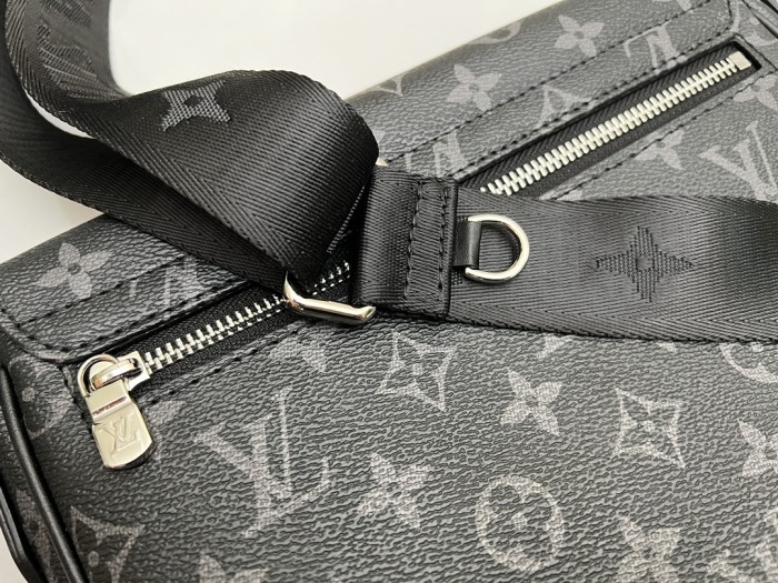 Louis Vuitton Mens Bags Messenger Bag Luxury Brand DISTRICT PM Monogram Eclipse coated canvas Shoulder Bags for Men with Original Box M46255