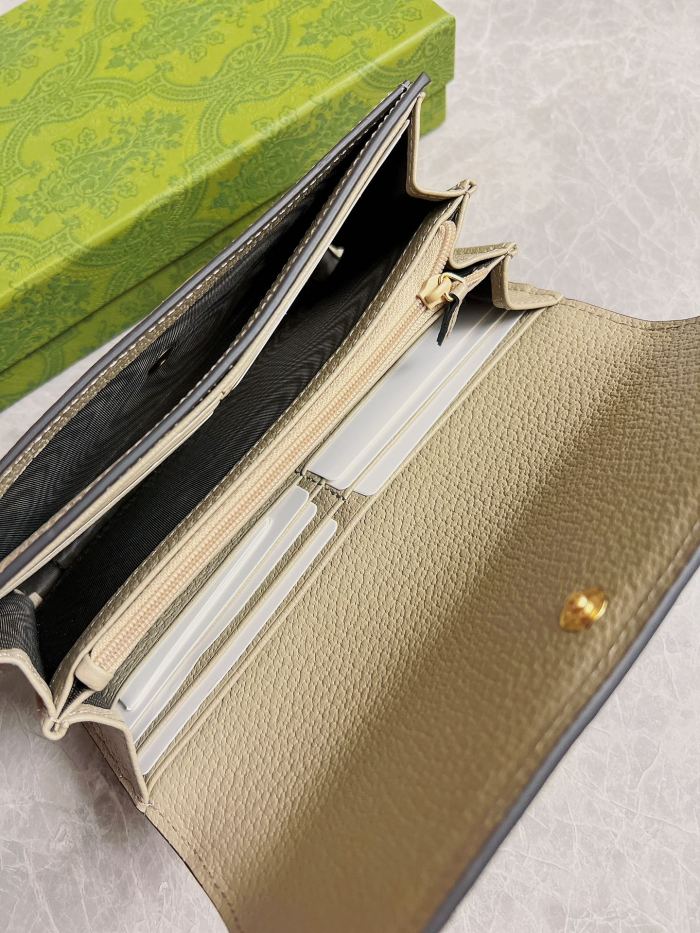 Gucci Womens Mens Bags Wallets Luxury Brand  Gucci GG Supreme Ophidia Continental Wallet with Original Box 523153 96IWG 9794