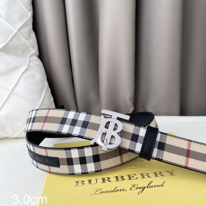 Burberry Womens Belt Luxury Brand Design Fashion Type with Original Box