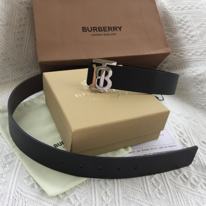 Burberry Womens Belt Luxury Brand Design Fashion Type with Original Box