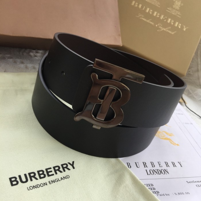 Burberry Womens Belt Luxury Brand Design Fashion Type with Original Box