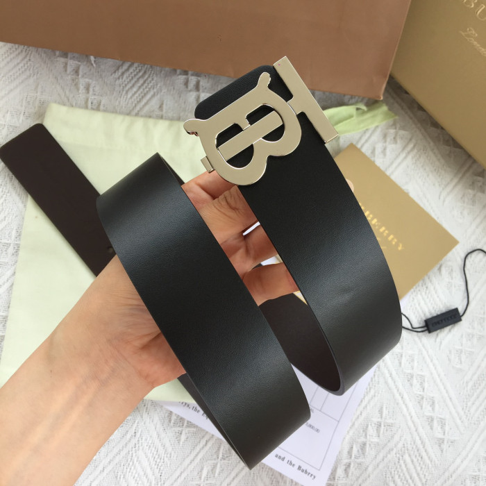 Burberry Womens Belt Luxury Brand Design Fashion Type with Original Box