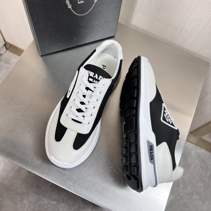 Prada Mens Shoes Casual Luxury Brand Breathable Sneakers with Original Box