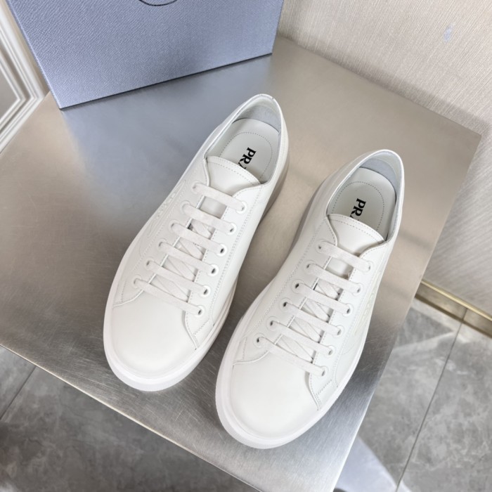 Prada Mens Shoes Casual Luxury Brand Breathable Sneakers with Original Box