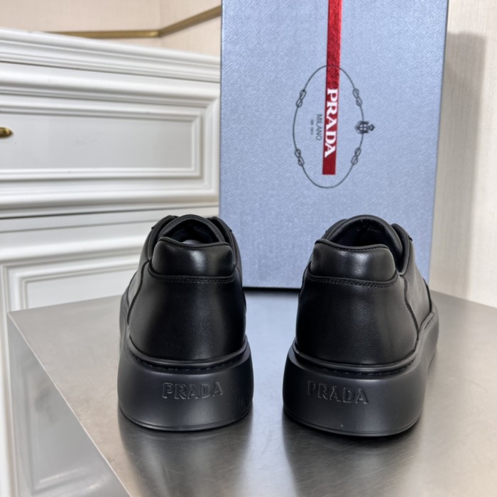 Prada Mens Shoes Casual Luxury Brand Breathable Sneakers with Original Box