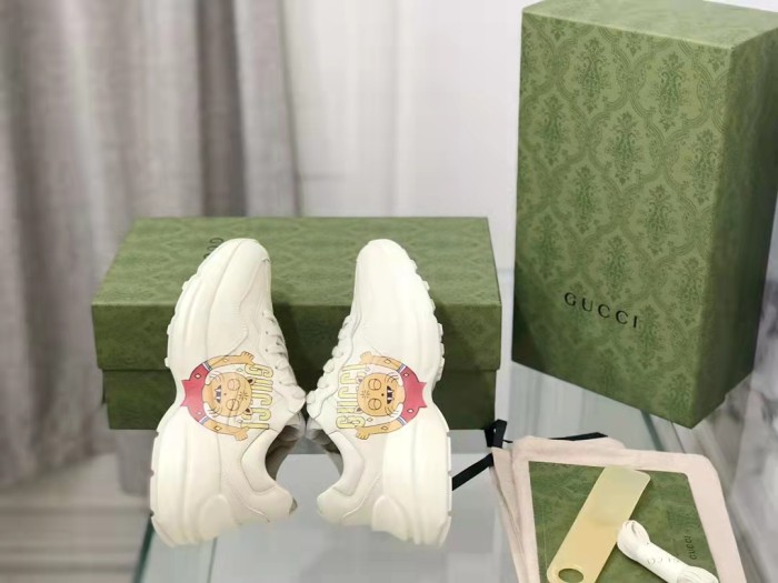 Gucci Mens Shoes Sneakers Luxury Brand Men's GG Rhyton sneaker with Original Box 699293 DRW00 9522