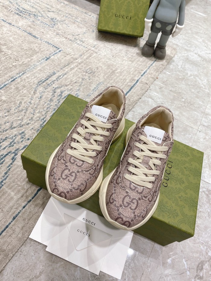 Gucci Mens Shoes Sneakers Luxury Brand Men's GG Rhyton sneaker with Original Box 680870 UMO00 9742