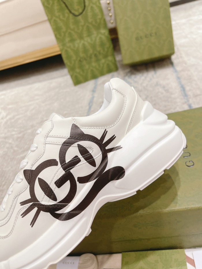 Gucci Mens Shoes Sneakers Luxury Brand Men's GG Rhyton sneaker with Original Box 680870 UMO00 9742