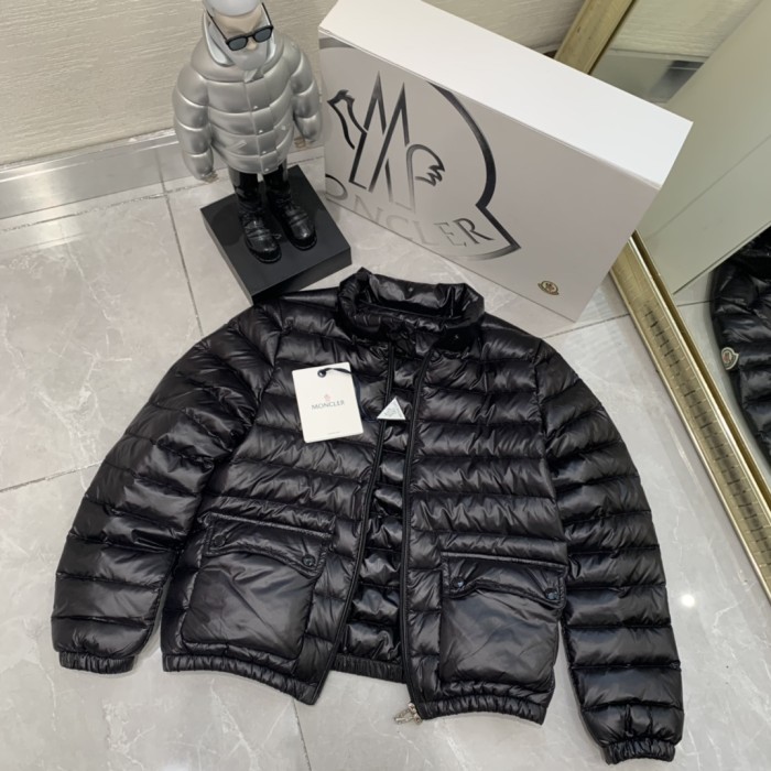 Moncler Design Womens Winter Windprood Down Jackets Keep Warm 90% White Duck Down