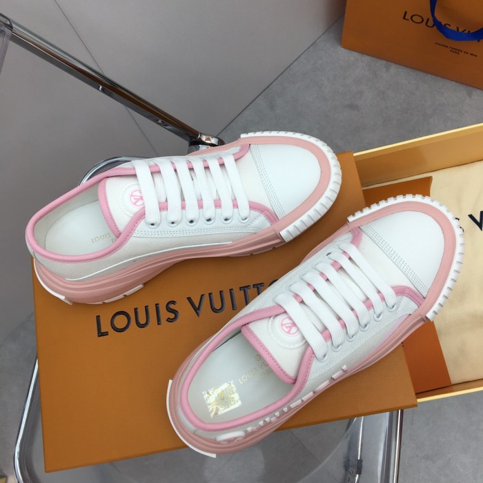 Louis Vuitton Womens Shoes Fashion Boots Luxury Brand LV SQUAD SNEAKER with Original Box 1AACVY