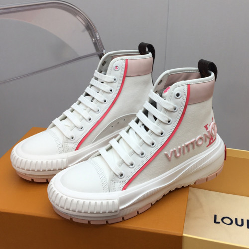 Louis Vuitton Womens Shoes Fashion Boots Luxury Brand LV SQUAD SNEAKER with Original Box 1AACV2