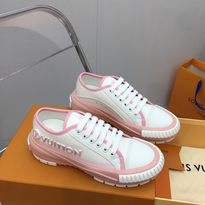 Louis Vuitton Womens Shoes Fashion Boots Luxury Brand LV SQUAD SNEAKER with Original Box 1AACVY