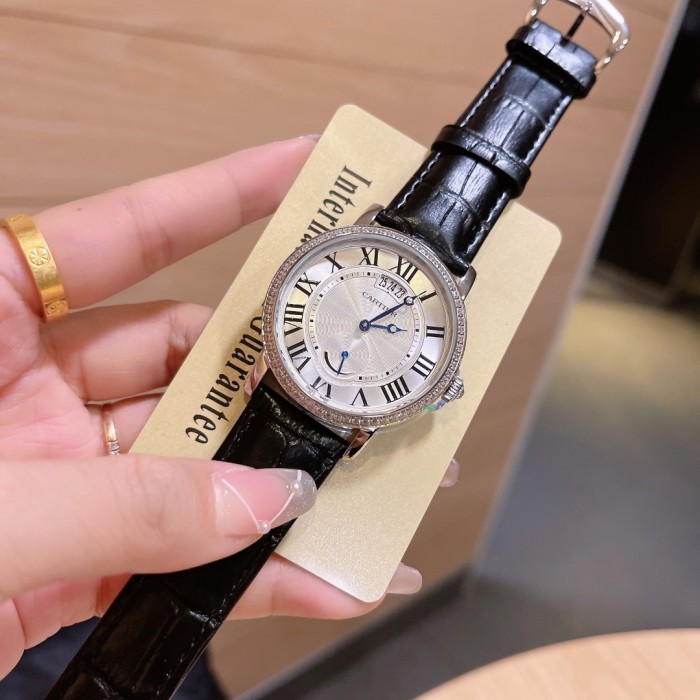 Cartier Men Womens Watch Luxury Brand Design Fashion Type with Original Box