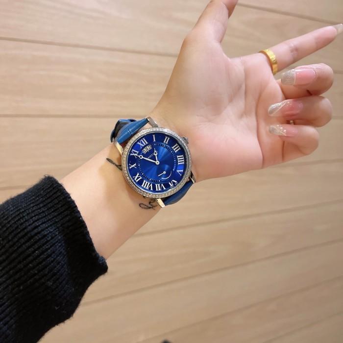 Cartier Men Womens Watch Luxury Brand Design Fashion Type with Original Box