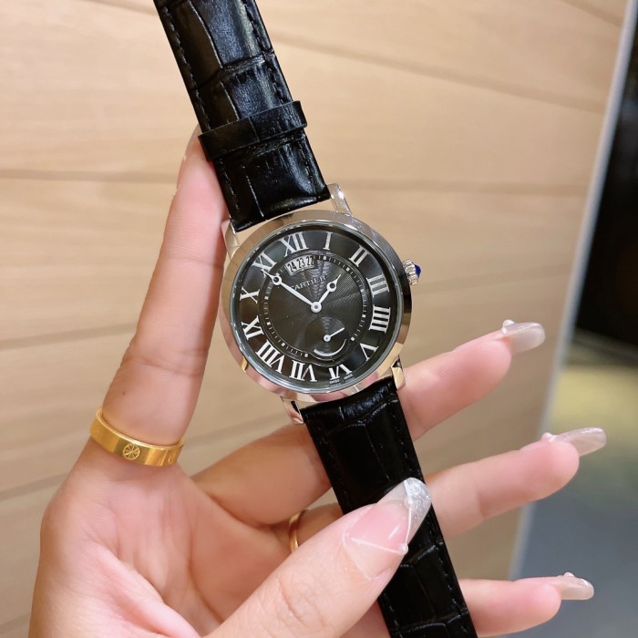 Cartier Men Womens Watch Luxury Brand Design Fashion Type with Original Box