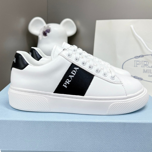 Prada Womens Shoes Casual Luxury Brand Breathable Prada sneakers with Original Box