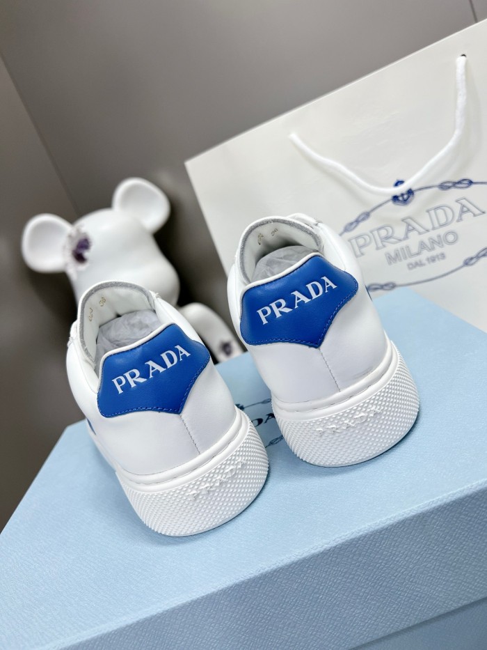 Prada Womens Shoes Casual Luxury Brand Breathable Prada sneakers with Original Box
