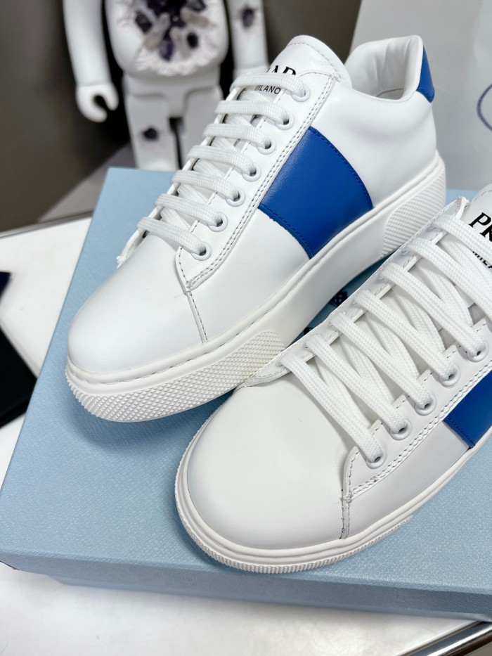 Prada Womens Shoes Casual Luxury Brand Breathable Prada sneakers with Original Box