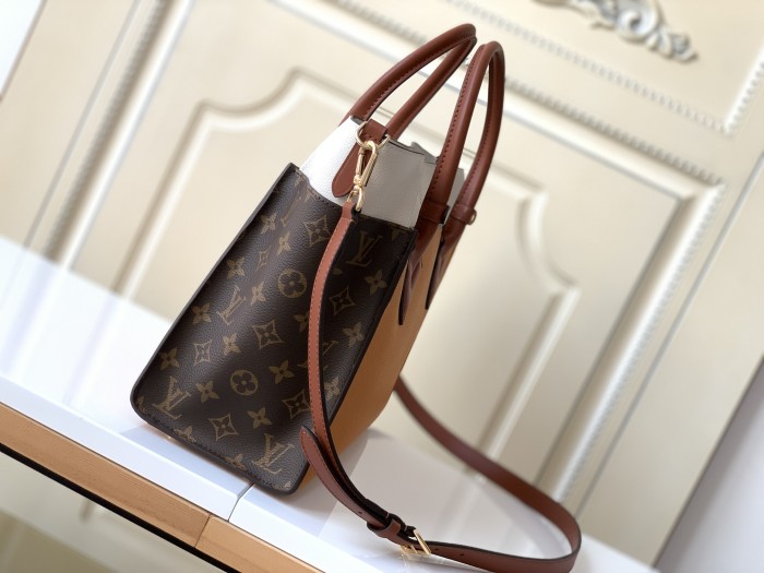Louis Vuitton Womens Shoulder Bags Handbags Luxury Brand Fashion ON MY SIDE MM Twist calfskin and Monogram coated canvas M53823