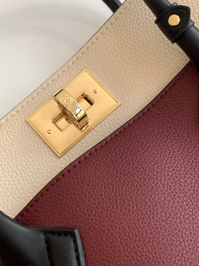 Louis Vuitton Womens Shoulder Bags Handbags Luxury Brand Fashion ON MY SIDE MM Twist calfskin and Monogram coated canvas M53823