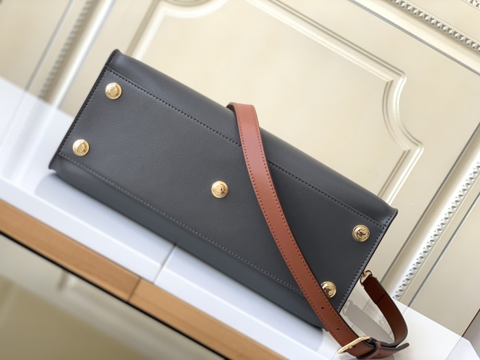Louis Vuitton Womens Shoulder Bags Handbags Luxury Brand Fashion ON MY SIDE MM Twist calfskin and Monogram coated canvas M53823