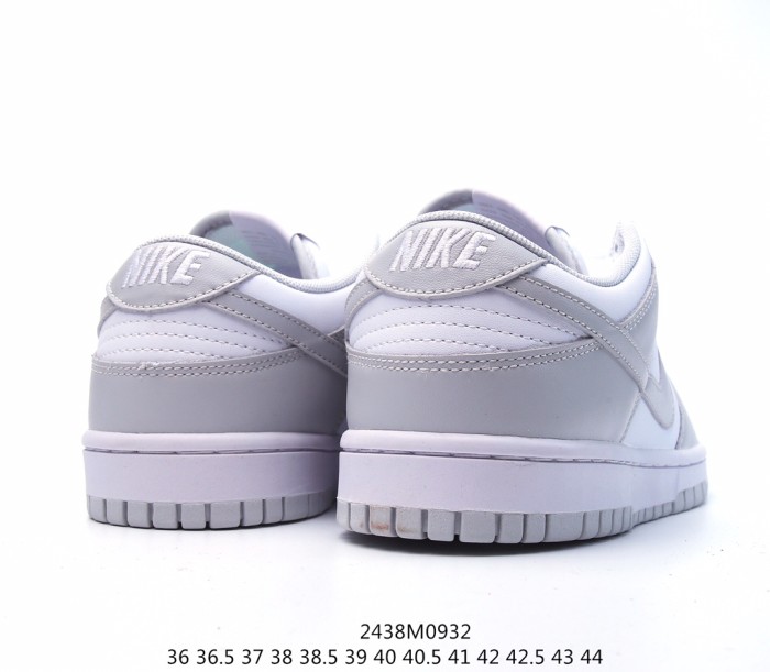 Nike SB Dunk Low Pro Sneakers Men Womens Shoes Sneakers with Original Box 2438M0932