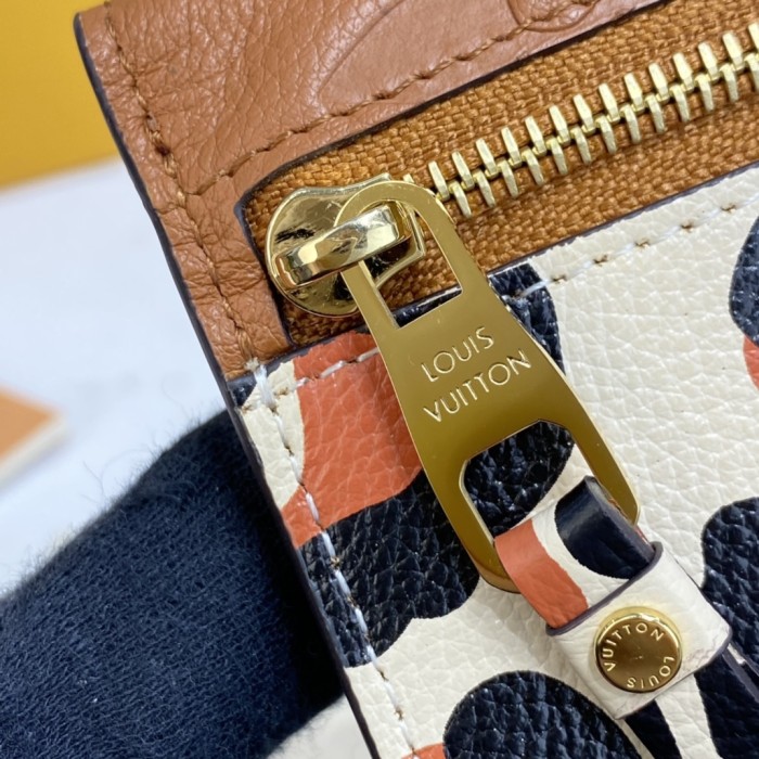 Louis Vuitton KEY POUCH Luxury Brand with Original Box Louis Vuitton Wild at Heart Key Pouch M80692