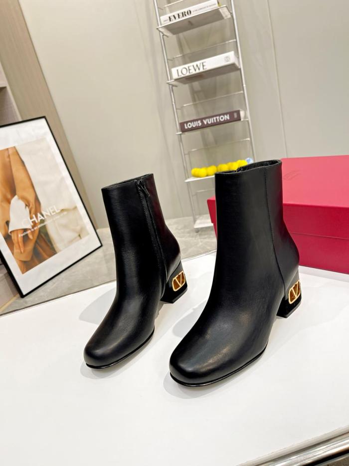 Valentino Garavani Women Fashion Ankle Boots Luxury Brand Vlogo Signature Calfskin Combat Boot with Original Box 6cm Heel