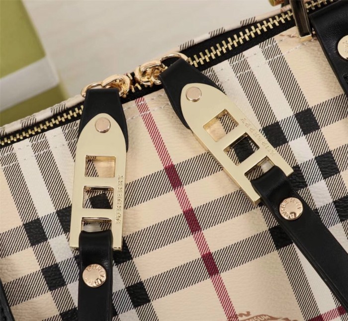 Burberry Womens Bags Shoulder Handbags Luxury Brand Vintage Design Without original box