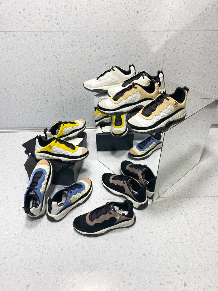 Chanel Women Shoes Sneakers Luxury Brand Sports Shoes Breathable Design with Original Box